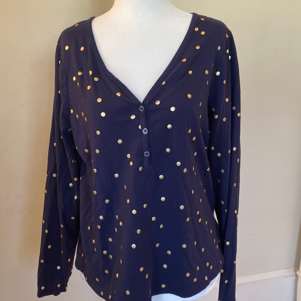 Boden navy cotton knit v-neck Henley with gold polka dots Size 10 EUC/NWOT